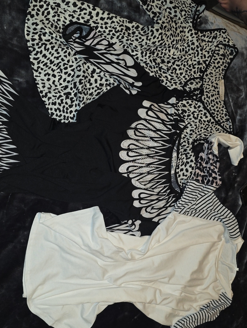 Express Black & White Short Sleeve Mixed Print Tee